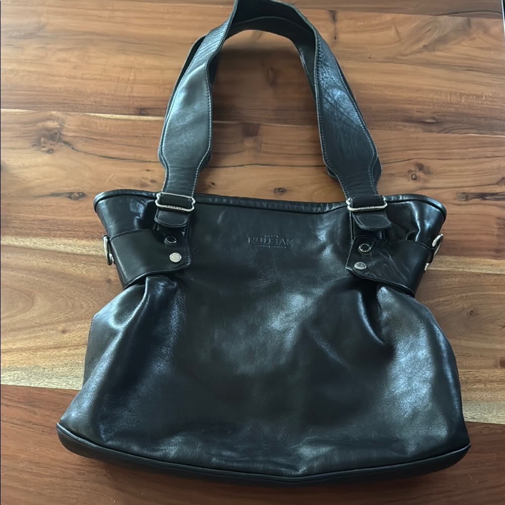 RUDSAK Black Shoulder Bag with Polished Leather Finish